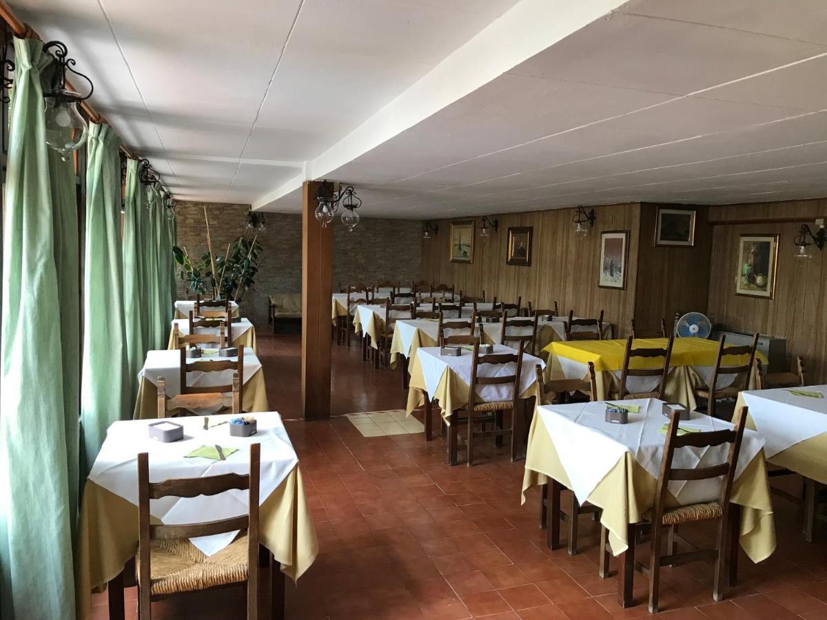Hotel Amico Fritz リヴォルノ エクステリア 写真