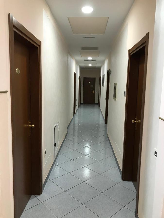 Hotel Amico Fritz リヴォルノ エクステリア 写真